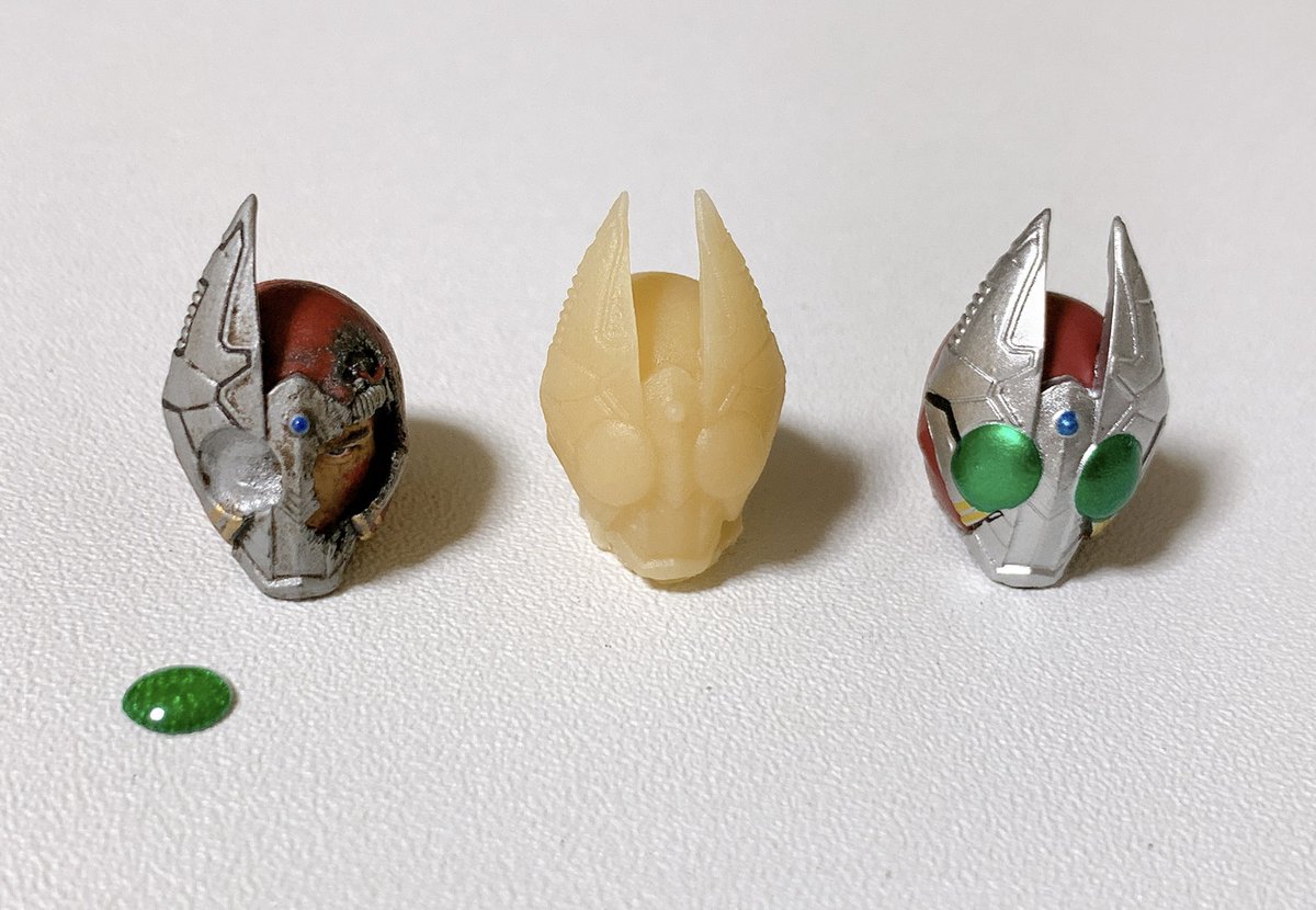 gotzpodman's tweet photo. shodo-oのギャレンをブロークンヘッドにしてみる！複製した頭部をくり抜いて顔と内部メカはエポパテで作成、複眼も再現。ヒーローのダメージ顔出しが好きで仕方ない！
#SHODO
#掌動
#3p75 https://t.co/Wz6D7UYT1S