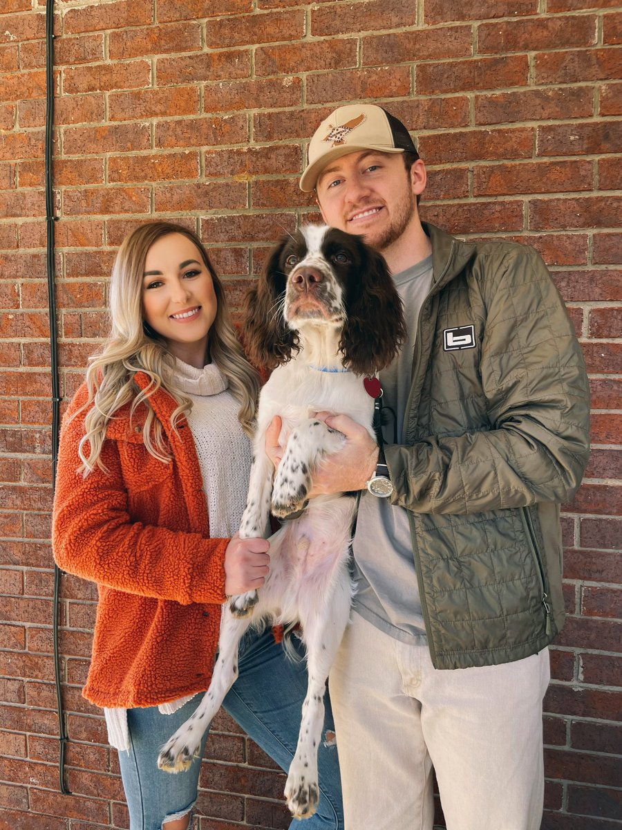 ashlyndanielle_'s tweet photo. 👨‍👩‍👦 https://t.co/2jUPKYcztf