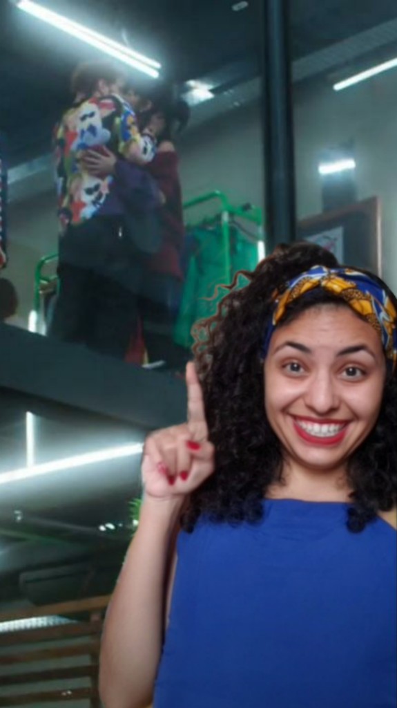 fanfiqueiraspod's tweet photo. Muita gente não acreditou na fofoca que eu contei no último episódio, então eu trouxe os RECIBOS! Eu tava lá, eu vi TUDO!!

Entenda melhor: https://t.co/ldQz6KEwGD
Transcrição: https://t.co/cJizfGT00x https://t.co/wP2uMp3TwY