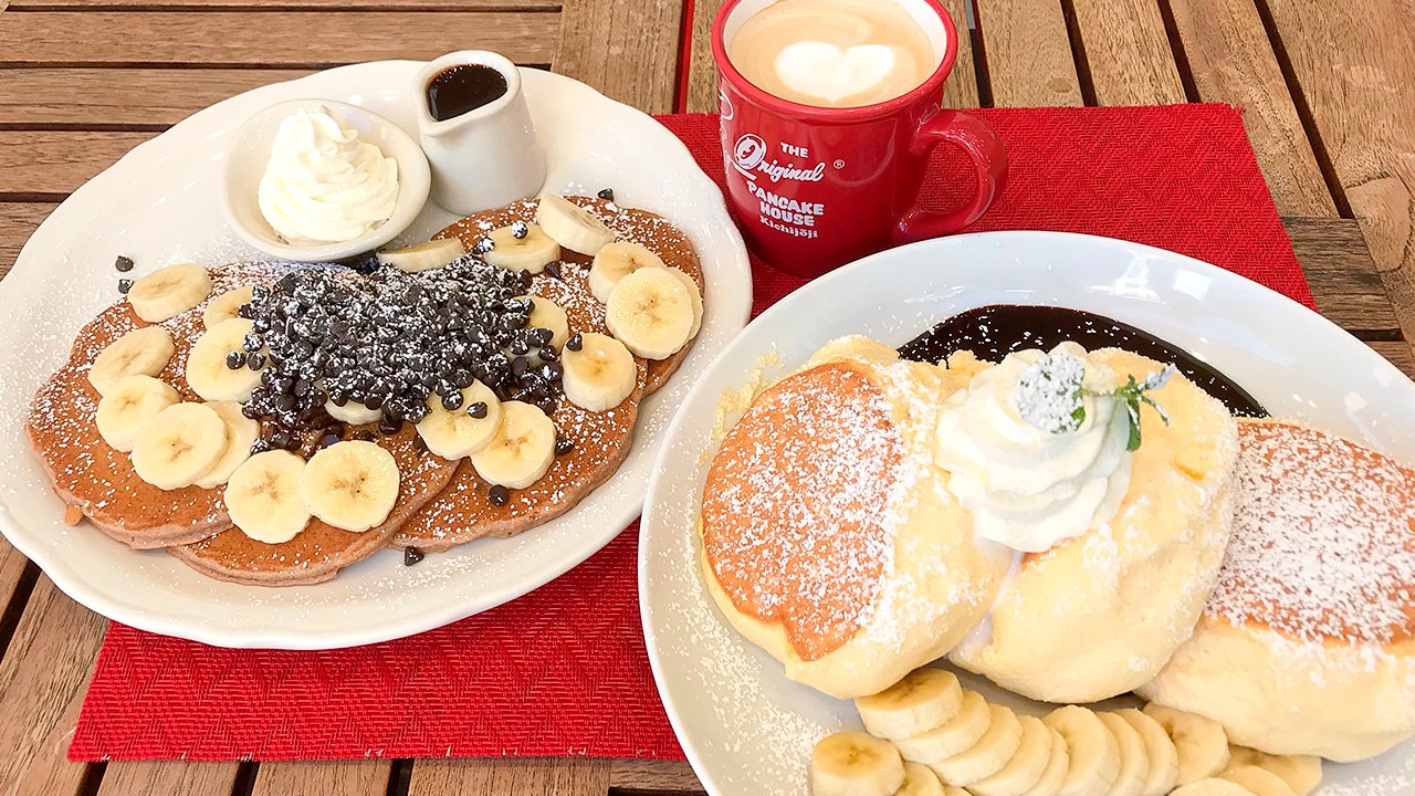 オリジナルパンケーキハウス Official 吉祥寺店です 王道の組み合わせチョコとバナナのパンケーキをご紹介 当店ではバターミルクタイプとふわふわタイプの2種のパンケーキでご用意しております お子様はもちろん チョコバナナの組み合わせは男性からの