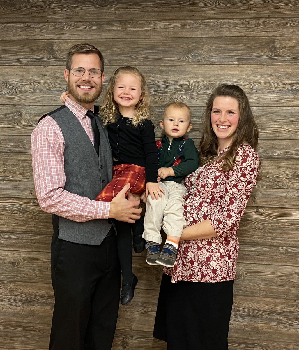 JosephDelp's tweet photo. Merry CHRISTmas from the Delp’s! It’s all about JESUS! Did you make room for the King today or follow the Innkeeper by having “No Room!”? 

Bow down and worship the King 🙌🏽 https://t.co/86pV1xDxge