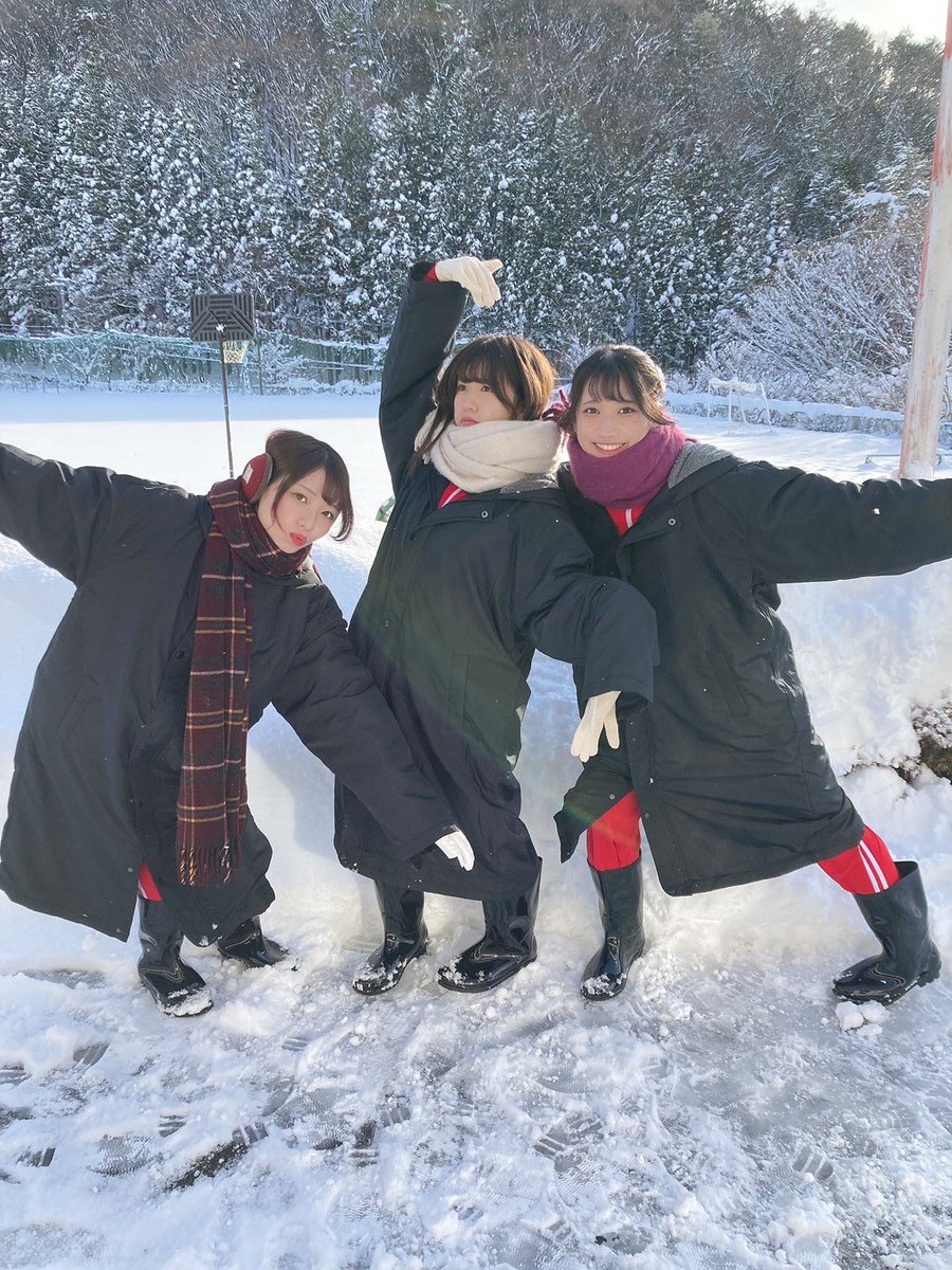 kato_ichika's tweet photo. ちびっこ三姉妹。🐣 https://t.co/MAIBEGhTCR