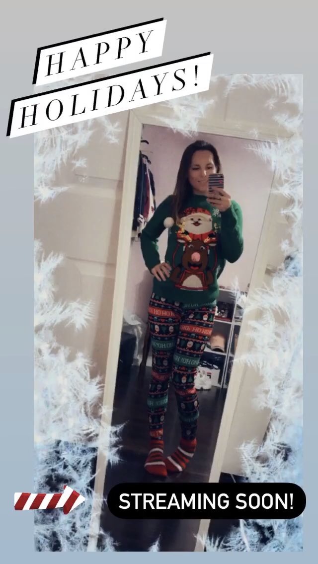 HelloFall_av's tweet image. Hey my Lovely Little Leaves! I hope everyone is having a wonderful day! I will be streaming in a little bit! ☺️