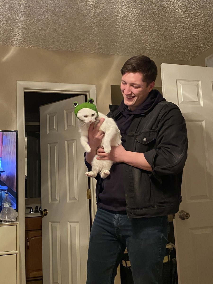 joeygllghr's tweet photo. A story in 4 parts https://t.co/serhb0quOp