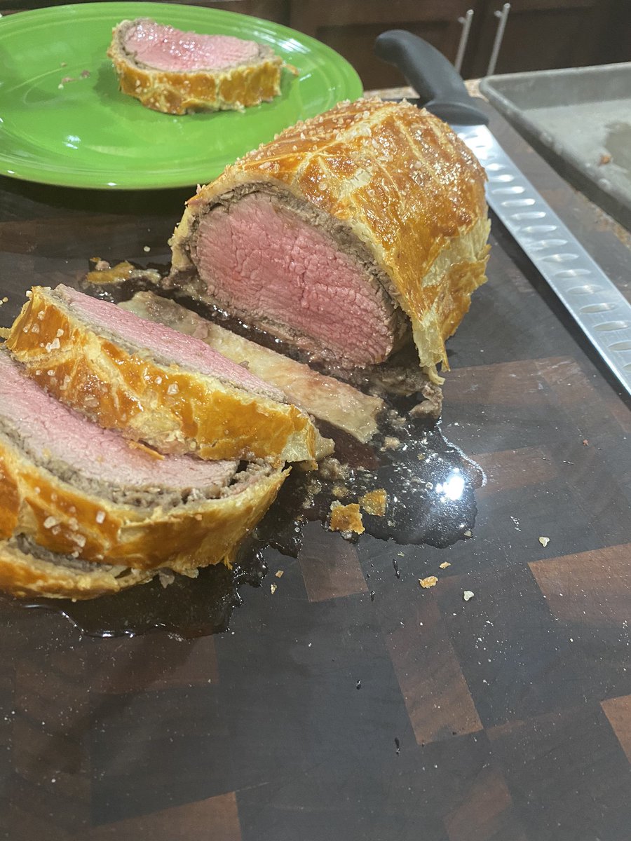 louie8604's tweet photo. Made @GordonRamsay beef Wellington for the first time. First time eating it so don’t have anything to base it off of but it was delicious. https://t.co/nnZwt6fa21