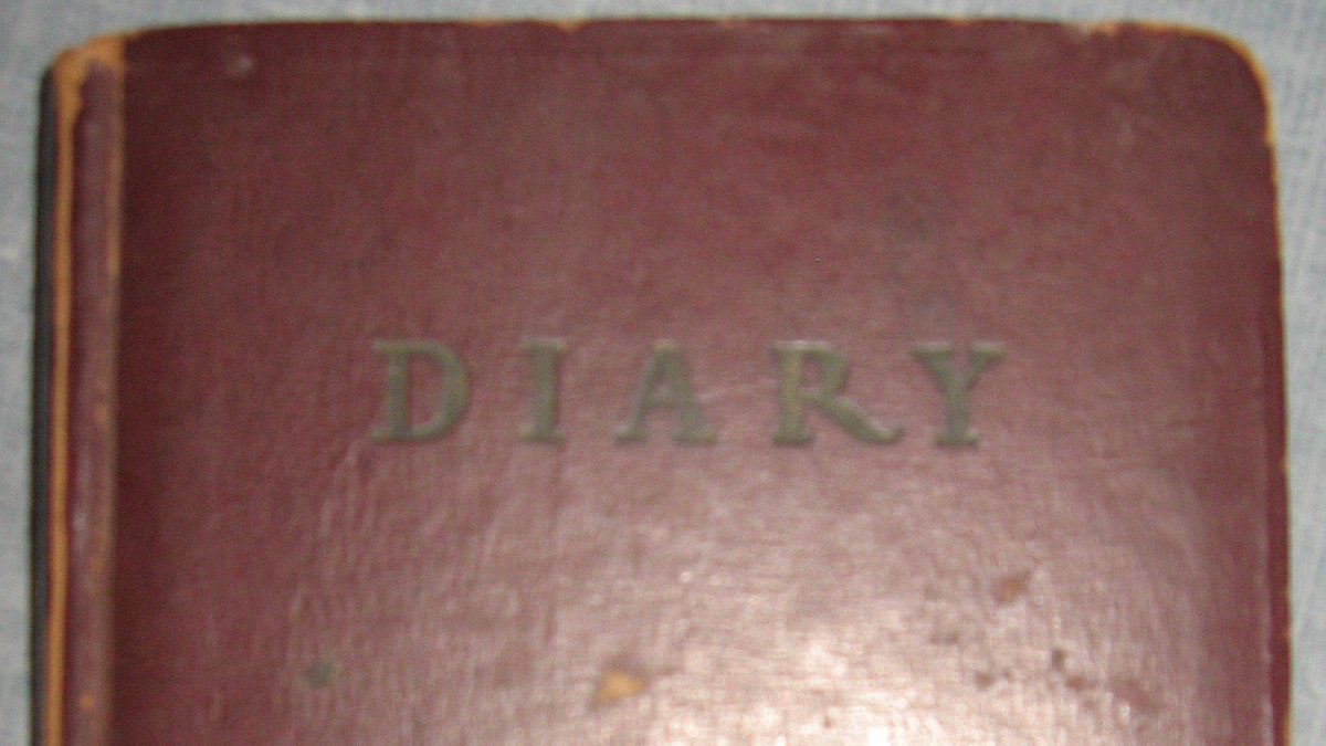 kidmiff's tweet photo. I started a new #blog, Shirley's Diary: A Depression-Era Girl's Story. It's the transcription of my great-aunt's 1936 #diary, when she was 10- and 11-years-old in Muskegon Heights, Michigan. https://t.co/vGfgpJ5EZK #greatdepression #genealogy #history https://t.co/1MAaPiaAix