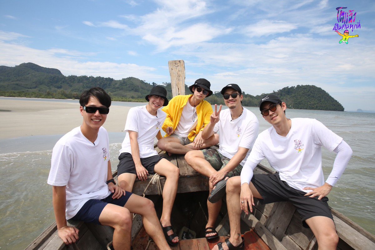 allbright_ofc's tweet photo. จบกันไปแล้วสำหรับโตแล้วซีซัน 2 #โตแล้วเป็นคนทุกที่ ขอบคุณสำหรับความสนุกทั้ง 14 ep หวังว่าพวกเราจะได้ดูซีซัน 3 กันนะคะ รักรายการนี้ รักแก๊งโตแล้วมากๆ เลยค่ะ 
แล้วพบกันใหม่น้าาา 👋🏻

#โตแล้วเป็นคนทุกที่EP14 
#bbrightvc https://t.co/ySgvVqyEV4