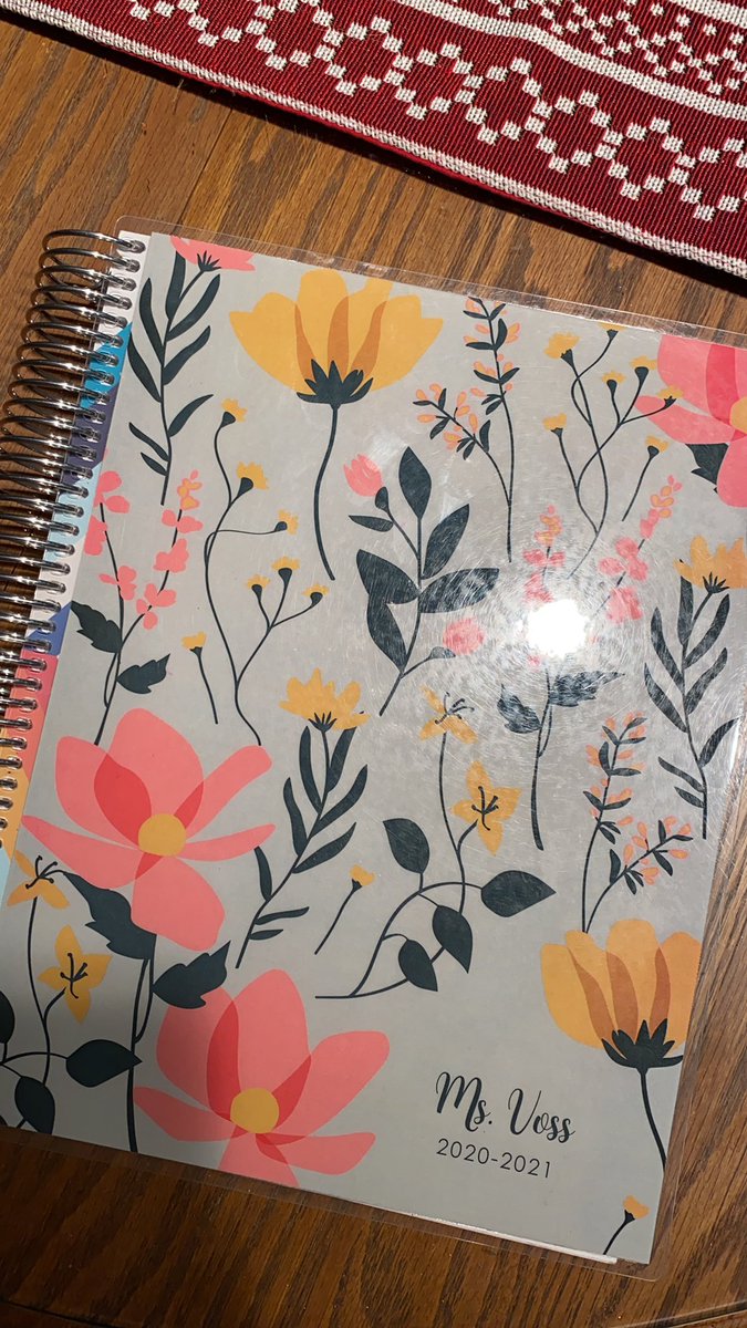 _redhotmess's tweet photo. @alioverstreet You can see the scratches on mine so it’s not as pretty, but twins 🥰 https://t.co/7ivJu8PTFP