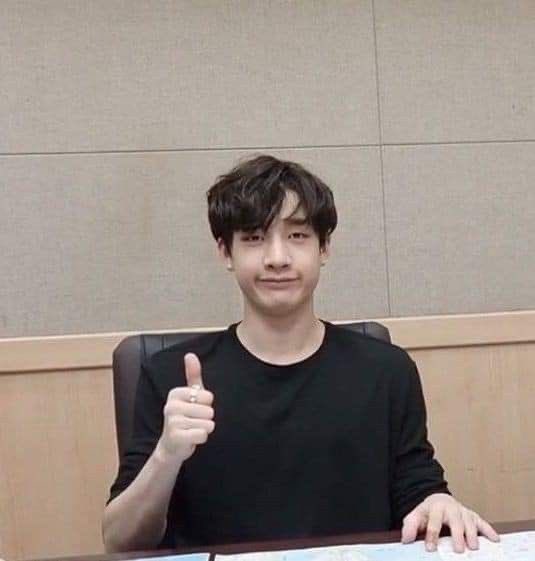 — some bang chan pics that express how i feel; a necessary thread  #StrayKids  #skz