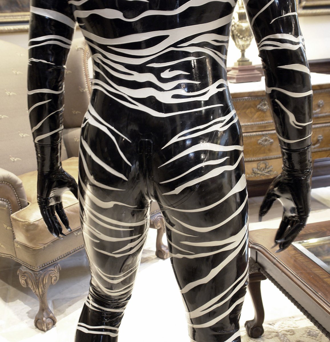 The original Zee skin by <a href="/RaezorLatex/">Raezor Latex</a>