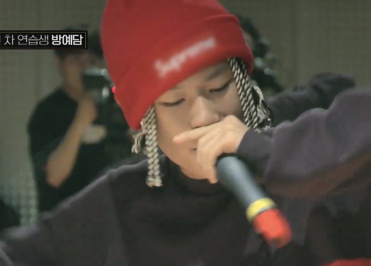 then we got yedam dread/braids when he was a trainee (and I know he chose em too bc it’s a monthly eval)