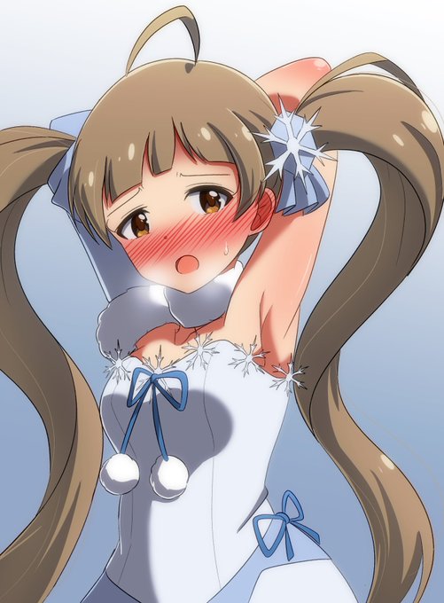 スノフレ実装めでたい星梨花。
普通に良い衣装に見えて…その実ほのかにえっちい気がしますわ… 