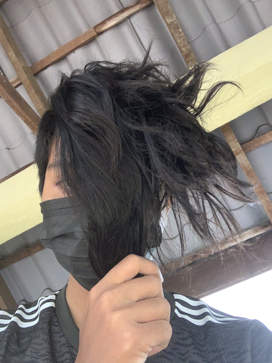 yon_shappler's tweet image. Okay kalau YB berjaya, saya pun akan join #BotakChallenge ni . 

ni rambut saya sekarang.