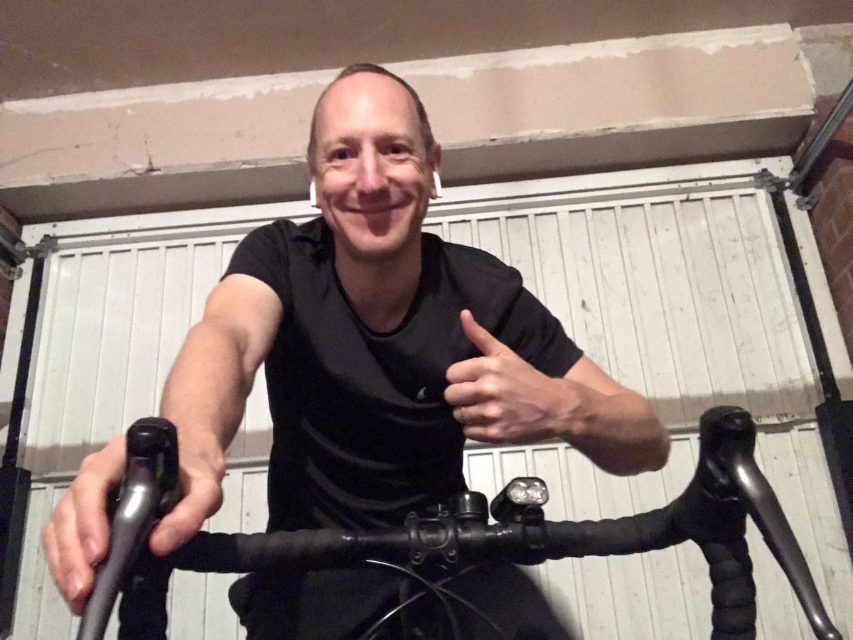 jonny_acheson's tweet image. Happy #BoxingDay. Get on yer bike  #parkinsons #exercisematters