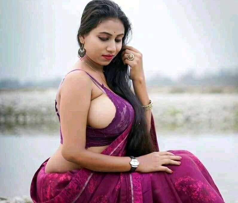 HauteBabes's tweet photo. #SareeTwitter #sareeseduction #SareeHot #sareelove #sareelover https://t.co/iAbxqmMoln