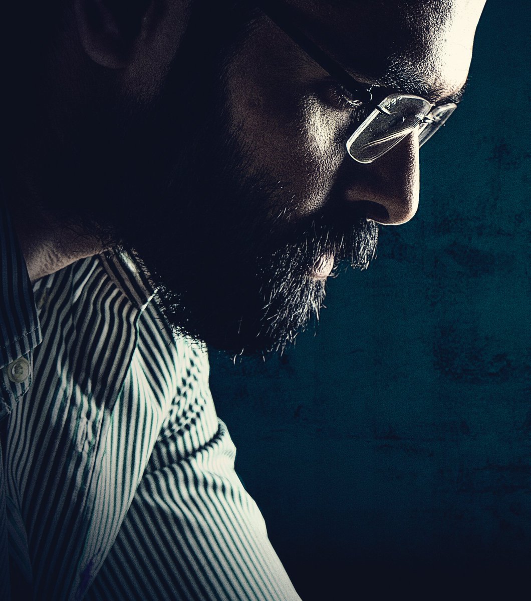 actor_rapo's tweet photo. #MASSTHRILLER!
#REDTrailer
https://t.co/mPdW1NMphZ
#REDTheFilm
Love..
#RAPO https://t.co/cBxjZDn2xQ