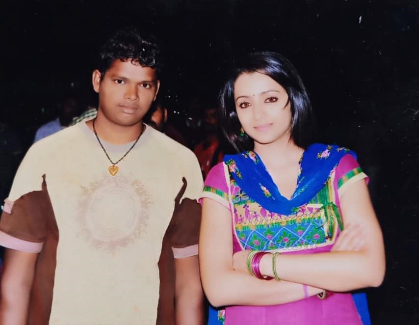 EqJrSLqVgAEdbFd?format=jpg&name=900x900