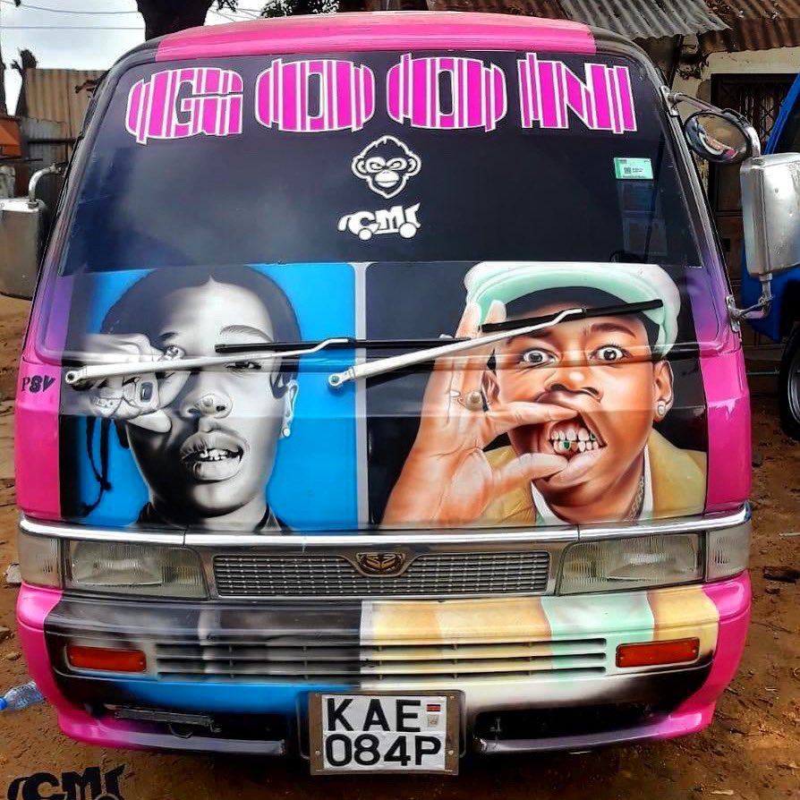 MatwanaCulture's tweet photo. Back from an Extreme Makeover ๐
Goon Representinโ Mtwapa #Dize #SourceEntertainment
#Matatu #LongLiveTheMatatuCulture
#MatwanaMatatuCulture https://t.co/1yiz4DS0Ne https://t.co/GxLNJOBd9B