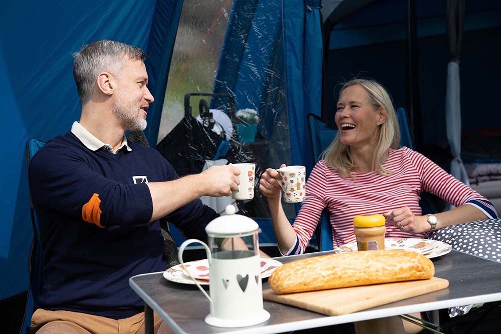 vango's tweet photo. With 2020 drawing to an end, we thought it would be nice to end the year with a #Thankyou and to show a little gratitude. Starting with a thank you to you our #vangotribe for enjoying the outdoors with us. https://t.co/5ffOjMJLuw
