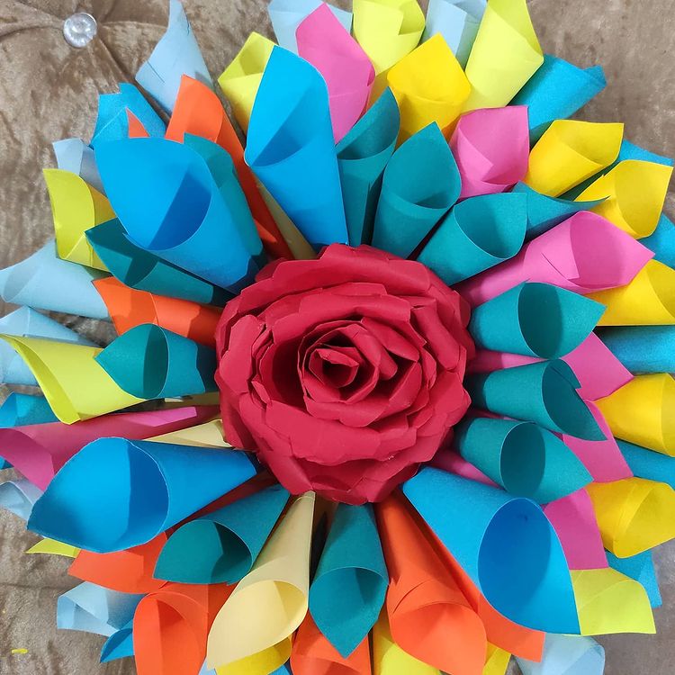 youtube.com/watch?v=H7Ljrp…
Paper Flower | Paper Art | Creative Art | Home Art
#quilling #quillingart #quillingcreations #handmade #art #paperart #quillingartist #paperquilling #quillingpaper #paper #quillingpaperart #papercraft #quilled #quilledpaperart #quillingflowers