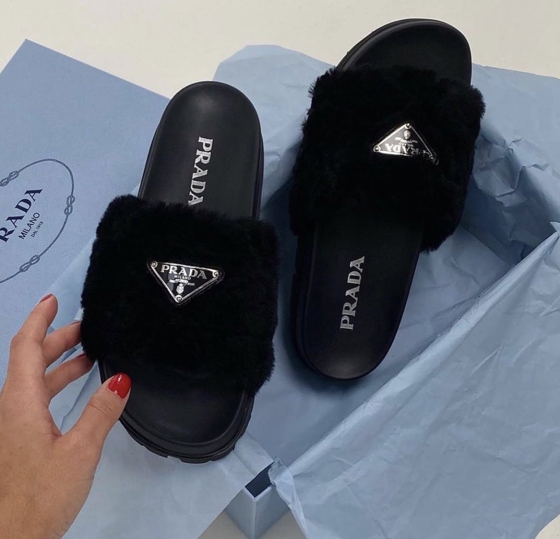 204Fashion's tweet photo. Prada https://t.co/558WVTvOrh