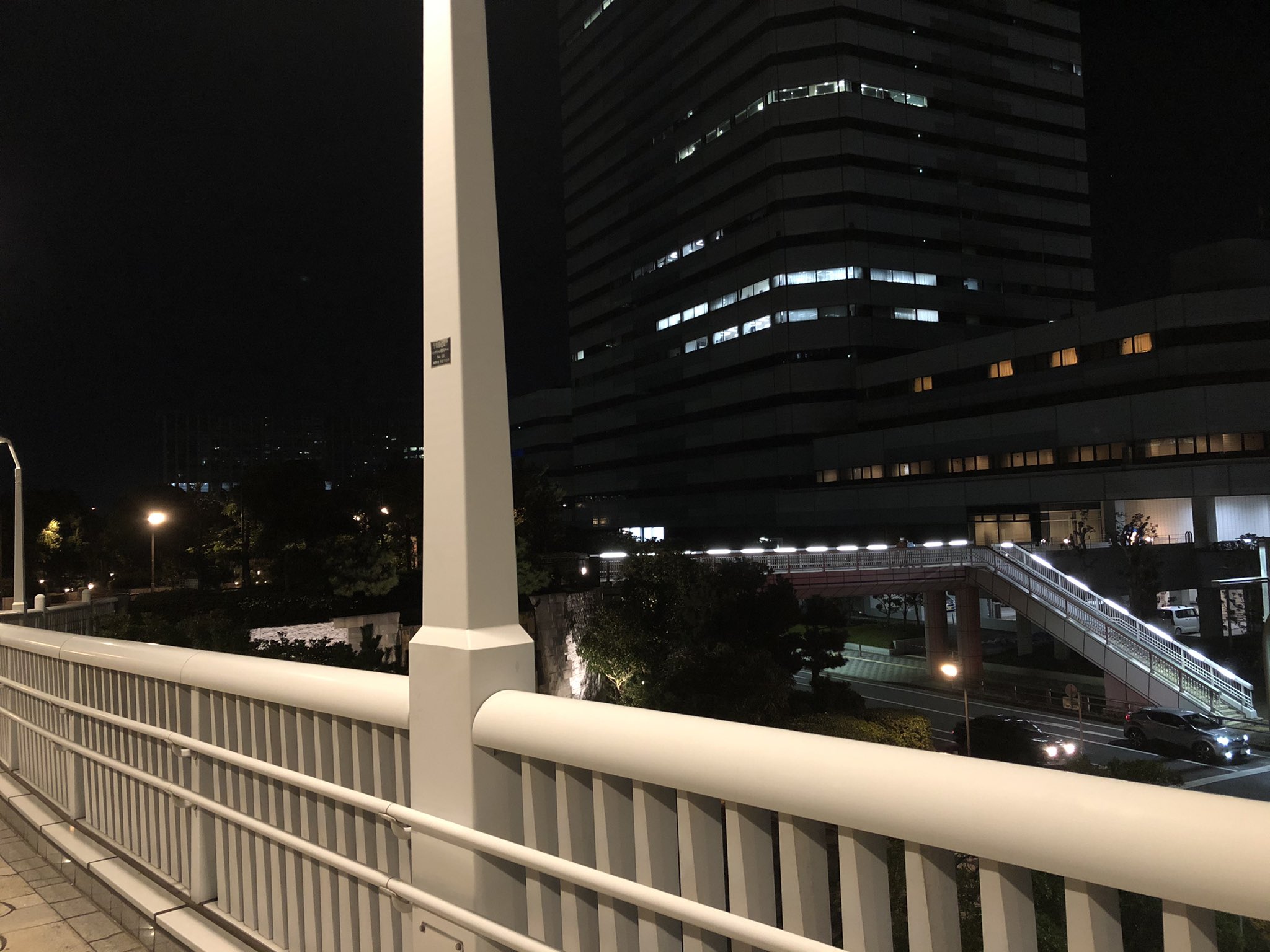 Hiroko Ar Twitter チェリまほ 第7話のロケ地 安達と黒沢が両想いになった場所 ドラマの放送終了を迎えた今 改めて行きたいなと思った場所の一つです 30歳まで童貞だと魔法使いになれるらしい チェリまほ チェリまほ聖地巡礼 赤楚衛二 町田啓太 T