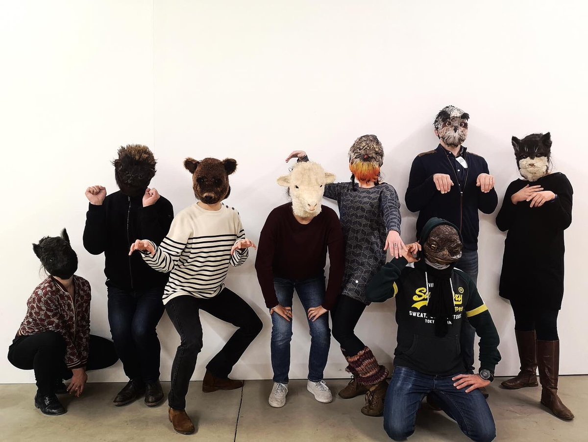 la_minoterie's tweet photo. En 2021 tournons la page et ne portons que des masques essentiels.

#bonnesfêtes #culture #spectaclevivant #essentiel #laminoterie #jeunepublic #Dijon https://t.co/Y2iEkhqBly