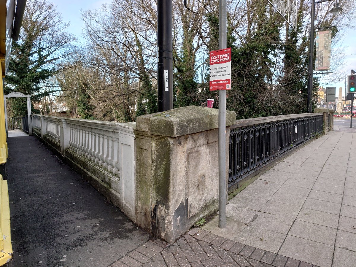 PaulMagan2's tweet image. A lovely Christmas Day spent in March with my sister. Couldn't resist playing spot the #OSBenchmark on our after dinner walk through Town. 
The OS Bolt on the Town Bridge (5.817m Above Sea Level). 
@FascinatingFens @OrdnanceSurvey @MarchSociety  @FenlandFlag.