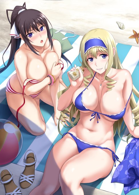 こうして並べてみるとフェチの傾向に統一感あるかもw
 #2020年自分が選ぶ今年の4枚 