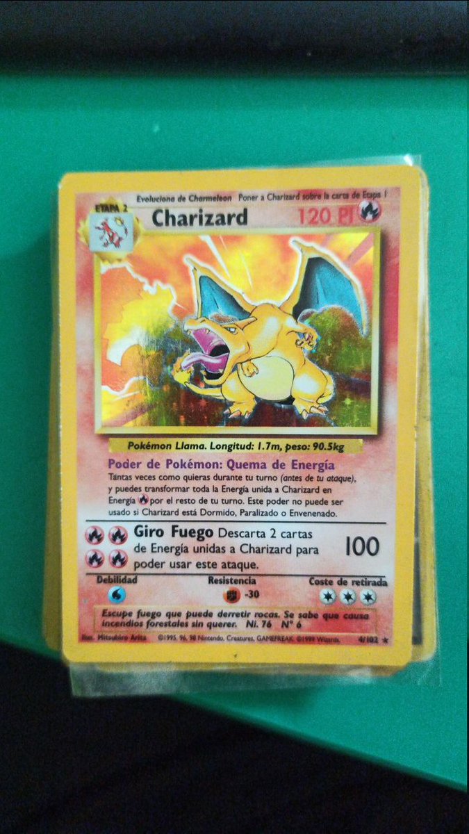 FLEXOdiFLEXO's tweet photo. #PokeRubius era joven e inexperto.A pesar de no tener energias de fuego y no poder usarla en ningun mazo. No creo que llegue a PSA 6 :( https://t.co/4gUDVrRtGW