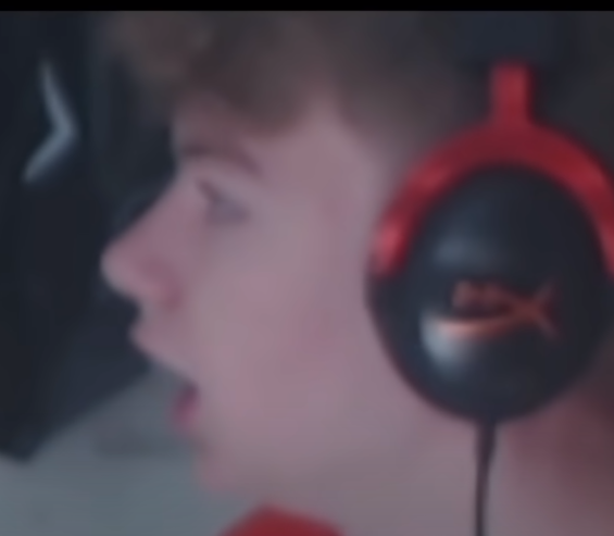 Kelonix_'s tweet image. tommyinnit pog