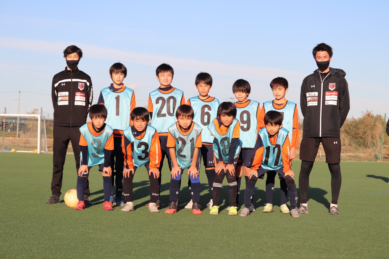 大宮アルディージャサッカースクール公式 5 6年生スクール選抜クラス Gkクラス交流戦 年の最後に交流戦を行いました 暖かい天候の中 見応えある激しいプレーの連続 みんなお疲れ様でした 大宮アルディージャサッカースクール 感謝 良いお年を