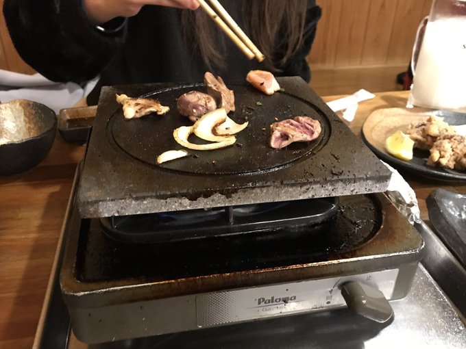 溶岩プレートメリットや効果は煙が出ない事 バーベキューでの使い方の注意点は Ats Blog
