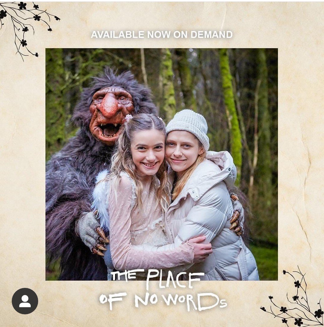 kubunia's tweet photo. Gdy cudowni ludzie robią cudowne filmy, dzieje się magia ✨🤗✨🎥 a my nie możemy się doczekać! 😀 🎄 Miłego drugiego dnia Świąt! ❄️ @placeofnowords @likemark @teresapalmer #BodhiPalmer #NicoleBerger #PhoebeTonkin #SarahWright #EricChristianOlsen #AnnaSchafer https://t.co/LUVjYRm7Ug