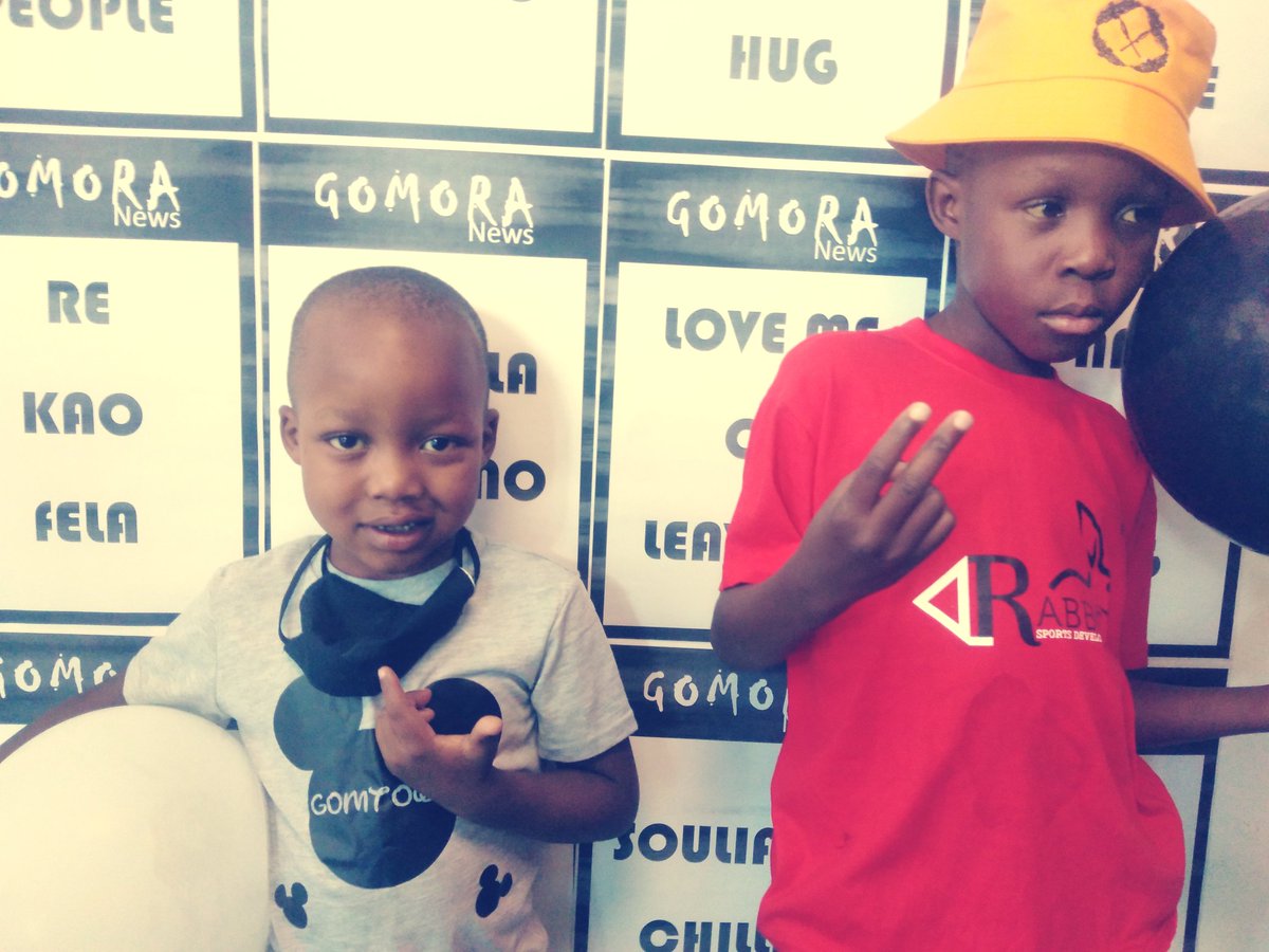 TBrandsStore's tweet photo. e Alex...e Gomora...e Gomtown
#TownshipBrandsStore | Alex Mall |
#Ukhamba #LimeEffects #Lerumo #HomeBrewed #Golfan #AkulalwaMedia #RabbitWear #FashionBox #TBS https://t.co/060L9dph2l