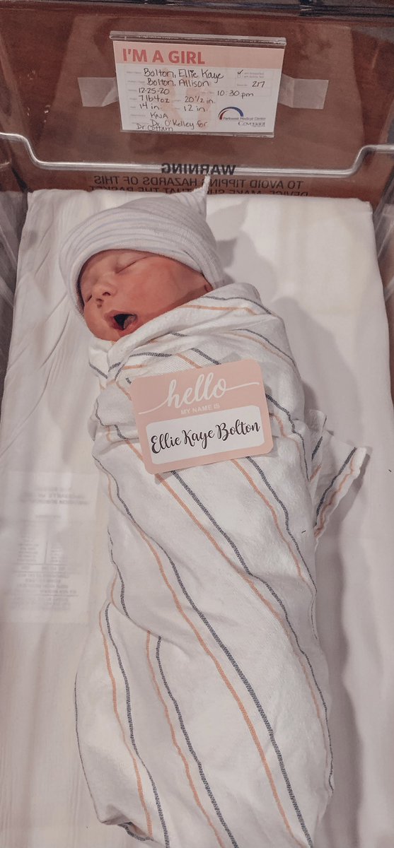 𝒜𝓁𝓁𝒾 tweet media