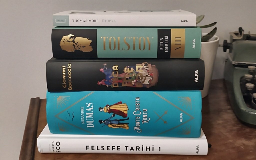 1 Kişiye Umberto Eco, Felsefe Tarihi 1
1 Kişiye Decameron
1 Kişiye Tolstoy Diriliş
1 Kişiye Monte Cristo kontu
1 kişiye Thomas More Ütopya

Bizi takip edip, bu gönderiyi beğenen ve paylaşan 5 okurumuza seçtikleri bir kitabı hediye edeceğiz.