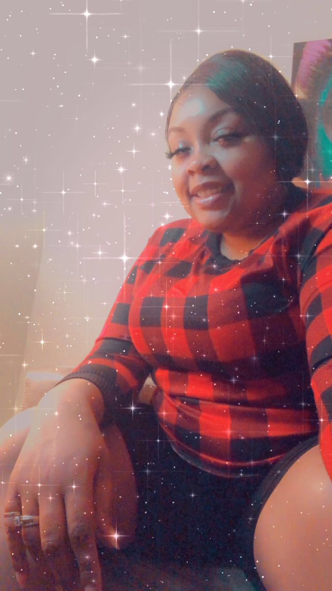 Ms_Cornbread31's tweet image. Happy Holidays