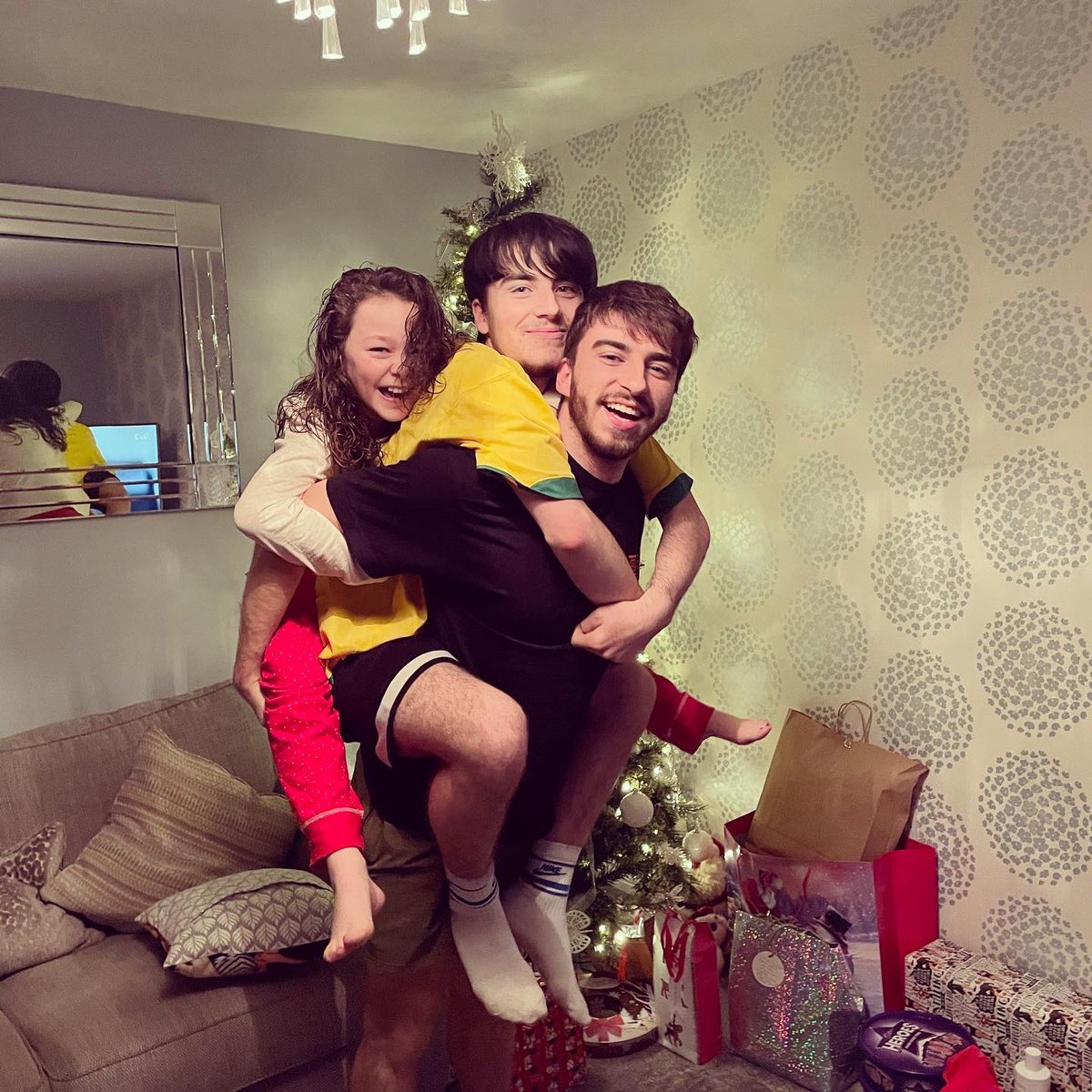 I had everything I had wanted this Christmas. These 3 right here. So blessed. My heart is full xxxx