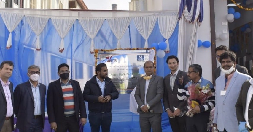 amplussolar's tweet image. #ProjectInauguration

We are ecstatic to share that @goldplusglass Industry Limited, Roorkee, switched to #CleanEnergy with 5.4 MWp capacity #RooftopSolar power plant at its facility with #AmplusSolar.
