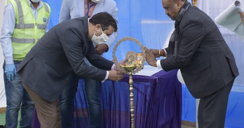 amplussolar's tweet image. #ProjectInauguration

We are ecstatic to share that @goldplusglass Industry Limited, Roorkee, switched to #CleanEnergy with 5.4 MWp capacity #RooftopSolar power plant at its facility with #AmplusSolar.