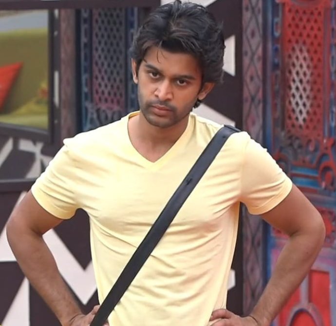 AbijeetPage's tweet photo. Haters Stay away from him 🤫

#AlwaysWithAbijeet https://t.co/peB4fPZGlt