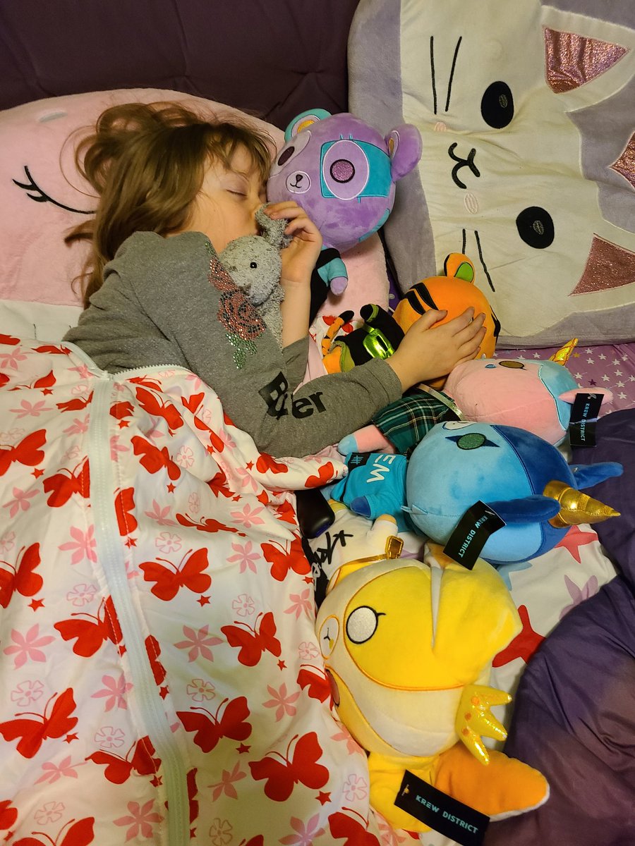 Jennifer Click Bates tweet media