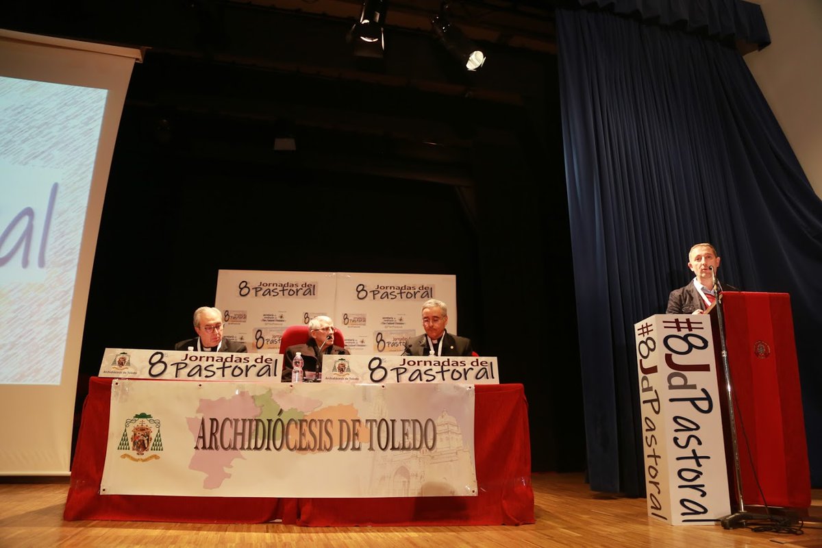 SinodoToledo's tweet photo. Recordamos la última edición de las @JdPastoral, que celebramos en enero de este año 2020.
En aquella ocasión volvíamos a tratar el tema del #programaanual de @planpastoral: «La familia: iglesia doméstica, sacramento del amor» cuyo lema fue «Haced lo que Él os diga» (Jn 2, 5) https://t.co/lloYo8hUU5