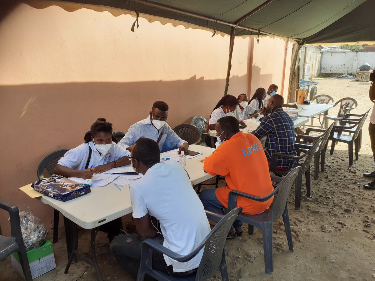 DrPKQuashie's tweet image. As long as #COVID19 is here, @WACCBIP_UG cannot rest. This is us #MadinaMarket on 23December