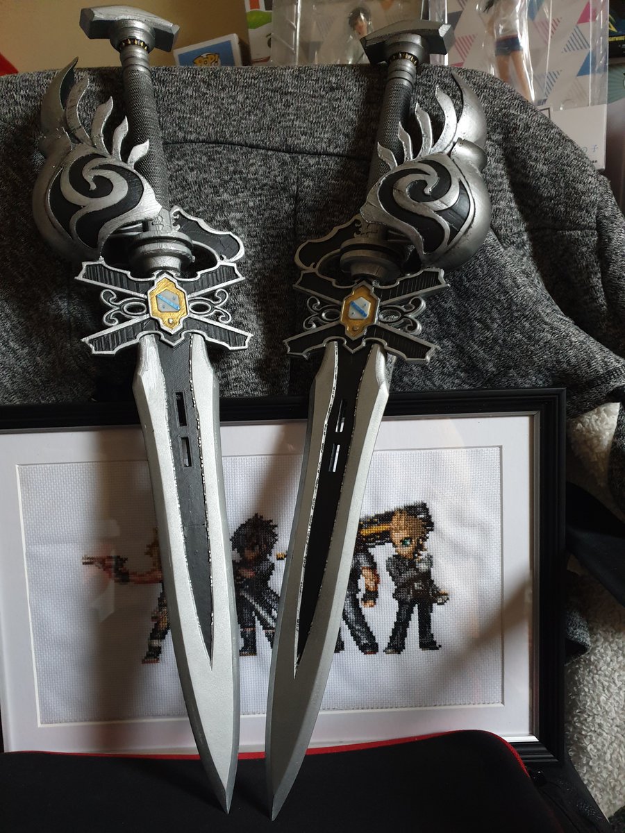 bexii1984's tweet photo. Hello everybody! I hope you all had a wonderful Christmas.
I was spoilt this year! As some of you know, my girlfriend does cross-stitch. Well for Christmas she made me cross-stitch Chocobros!
She also had some Ignis daggers 3d printed and painted them for me!!
🥰🥰🥰🥰 https://t.co/oCBGOy3uBI