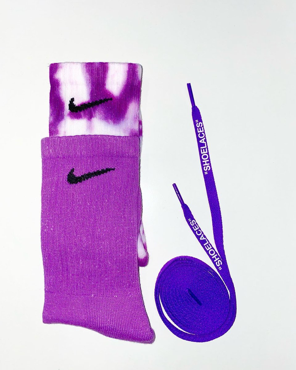 MrDyeUK's tweet photo. We hope you had a great Christmas 🎄we have a whole new range dropping in January and here’s just a teaser! Limited stock only. First come. First serve 😉 meet our off white sock pack collection 🔥🔥

#socks #purple #laces #nikes #tiedye #unisex #pack #new #smallbusinesssupport https://t.co/SlImc3wvWo