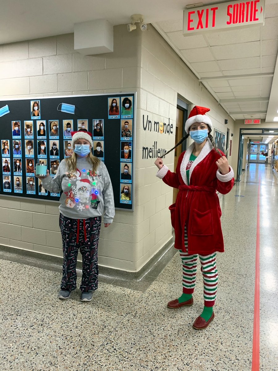 Joyeux Noël des élèves et du personnel de l'école St. Edmond!