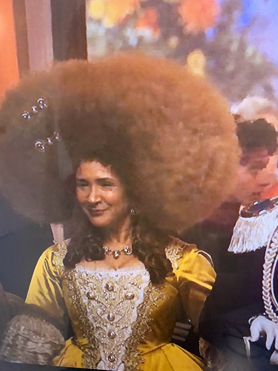 bronze_bombSHEL's tweet image. I love that #Bridgerton is accurately depicting Queen Charlotte as Black — She is a descendent of Margarita de Castro y Sousa which was a Black branch  of Portuguese Royalty 

Charlotte NC, which is Mecklenburg county, is named after her: Charlotte of Mecklenburg-Strelitz