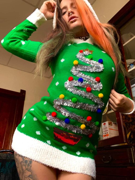 Morrighan Moon is waiting for you to unwrap her https://t.co/hj8Ny2OHvy https://t.co/q9v0EFQYFC<a href="/tag/onlyfans"class="tags"><span>#onlyfans</span></a>